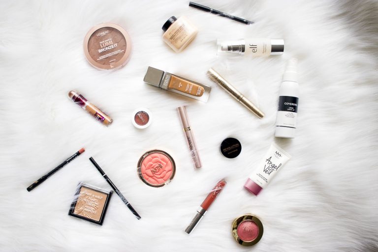 Makeup Essentials For Women On The Go
