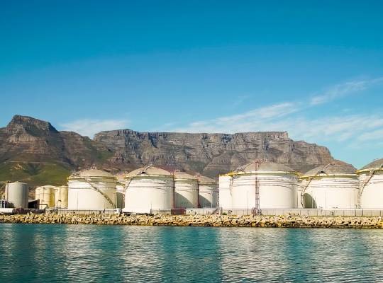 Risk Management In Downstream Oil And Gas Enterprises